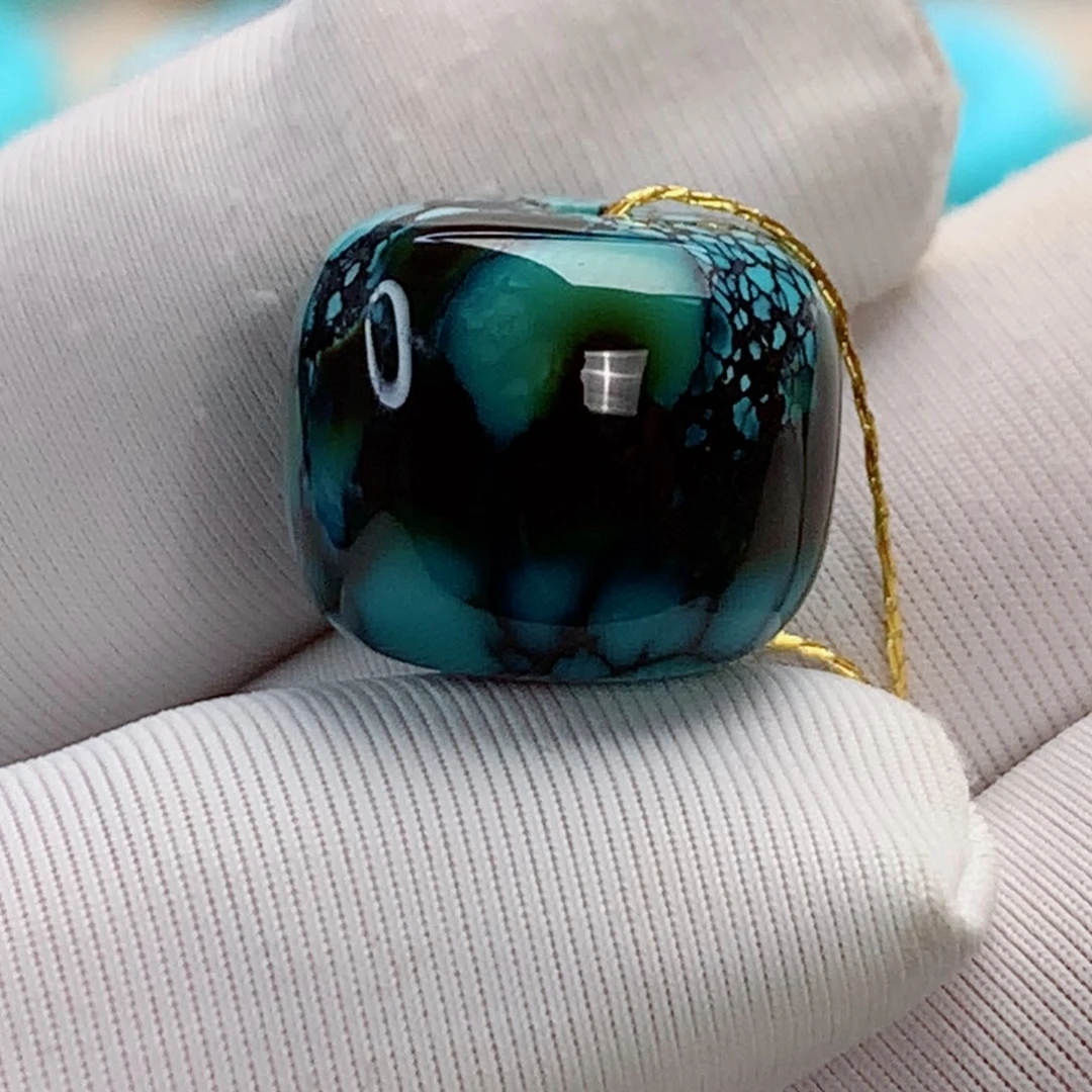 绿松石挂件未镶嵌