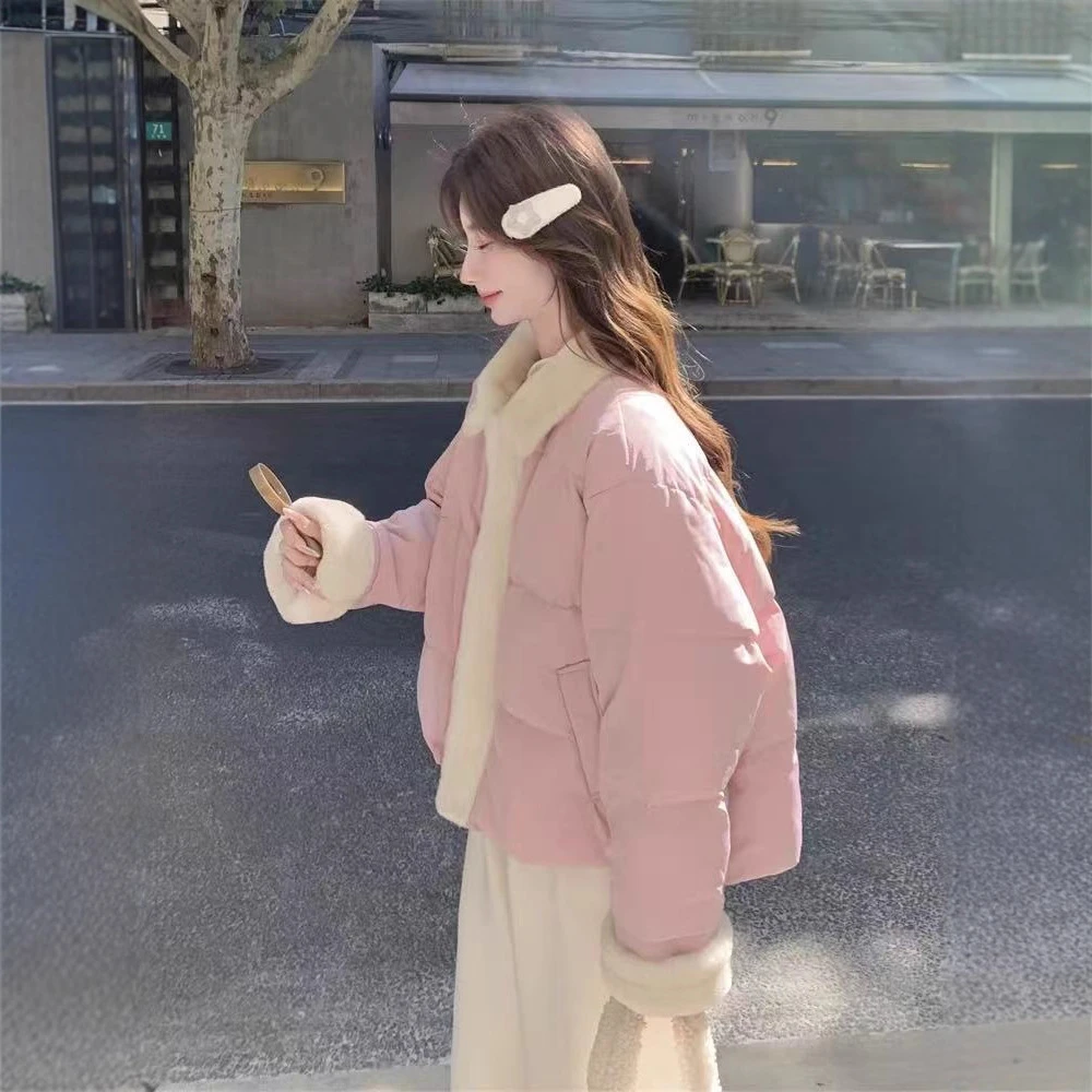 现货羊羔拼接甜美棉服2025冬季加厚新款短款保暖宽松面包外套