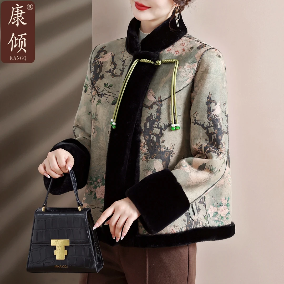 妈妈秋冬国风外套短款仿貂绒上衣服中老年女装皮绒一体颗粒绒