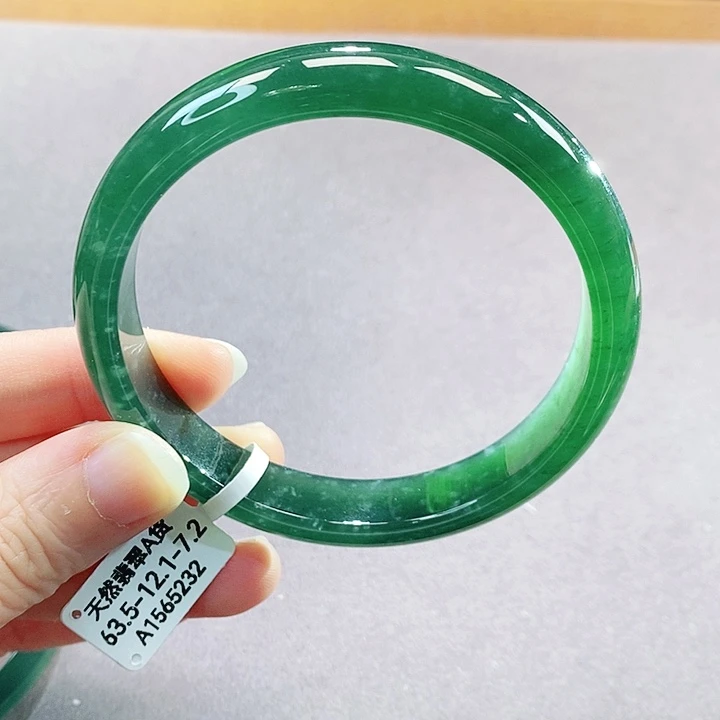 【闪购商品】未镶嵌手镯翡翠