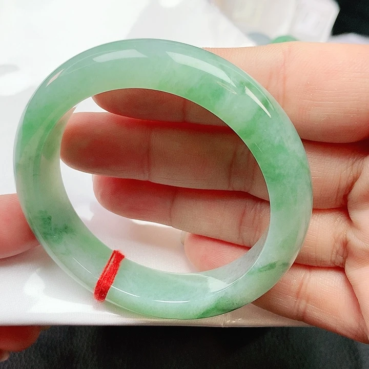 翡翠手镯未镶嵌正圈2802