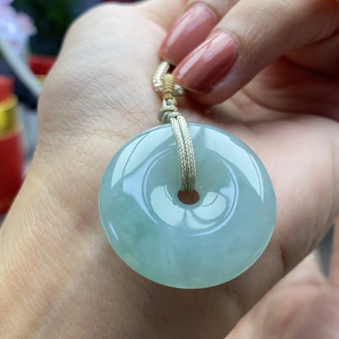 翡翠未镶嵌颈饰吊坠69