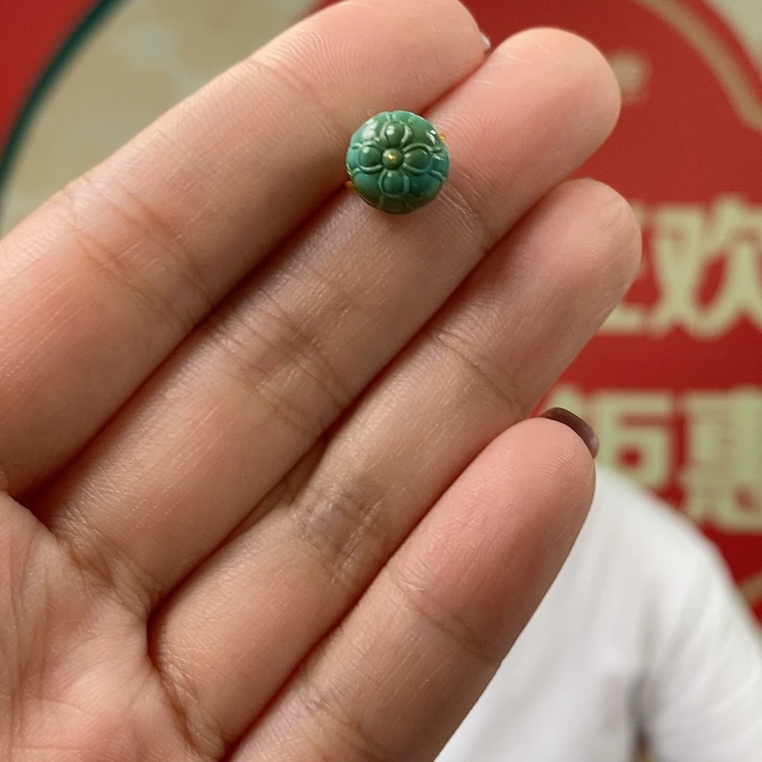 绿松石未镶嵌挂件