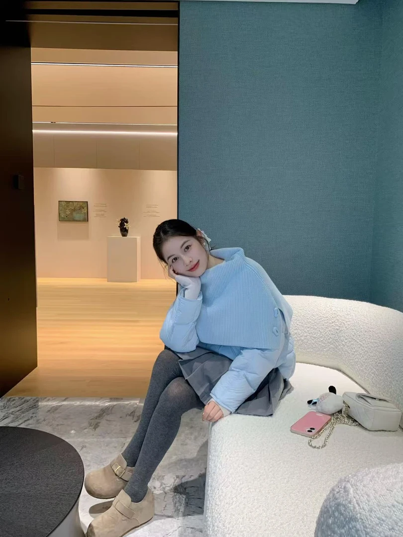 2026新款冬季披肩短款面包服外套时尚洋气小个子显瘦半裙两件套