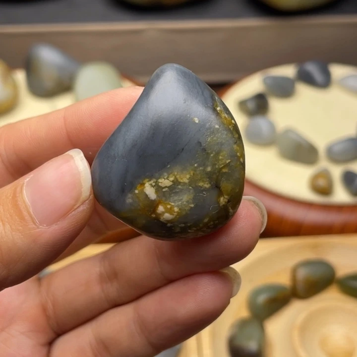 和田玉未镶嵌颈饰7
