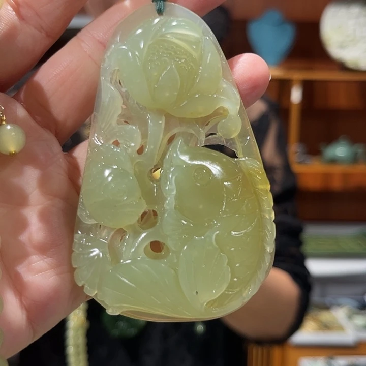 未镶嵌岫玉毛衣链