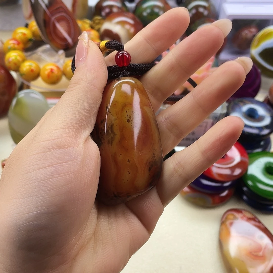 玛瑙/玉髓未镶嵌颈饰
