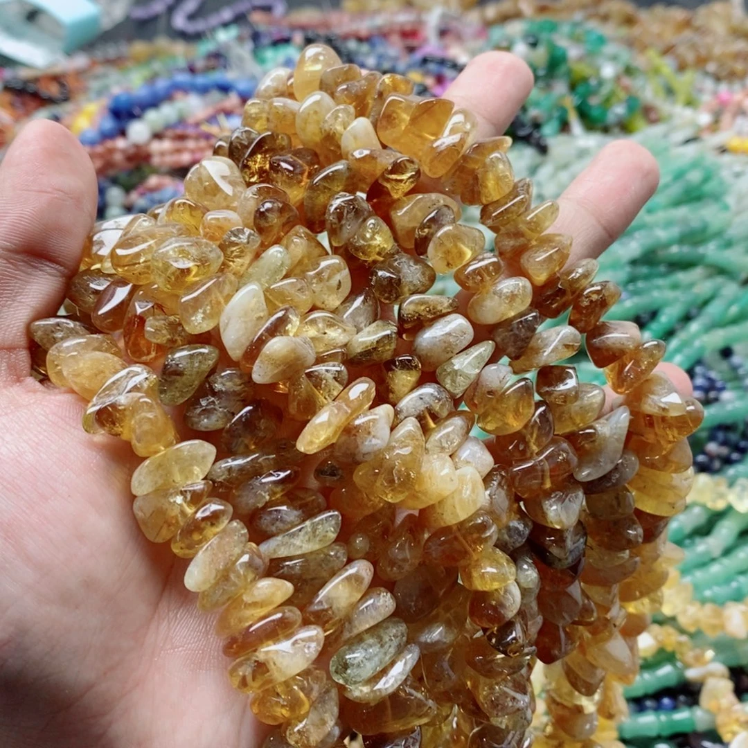 玛瑙/玉髓未镶嵌珠宝半成品一条天然焦糖黄水晶碎石A17