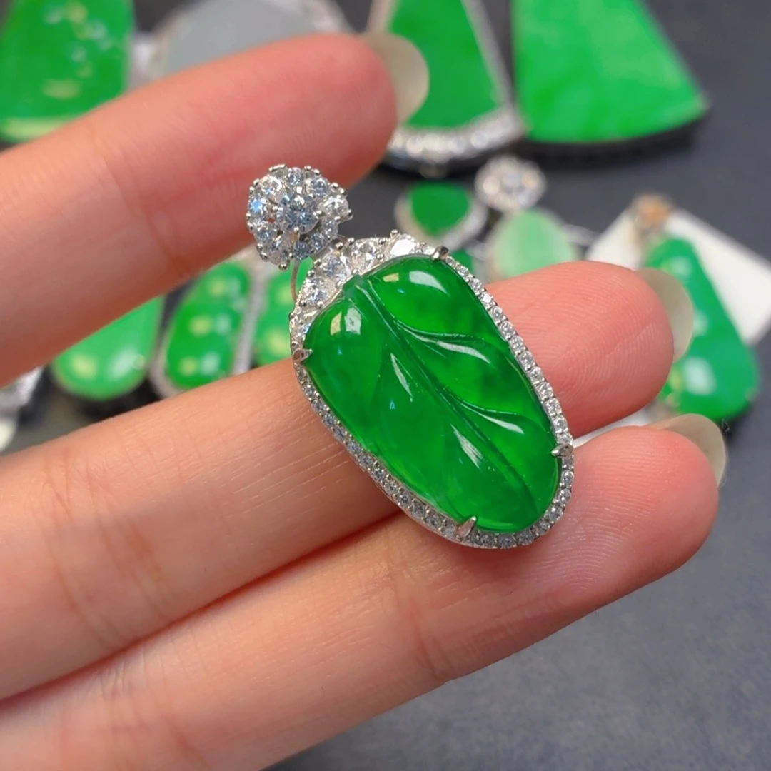 翡翠银S925镶嵌颈饰