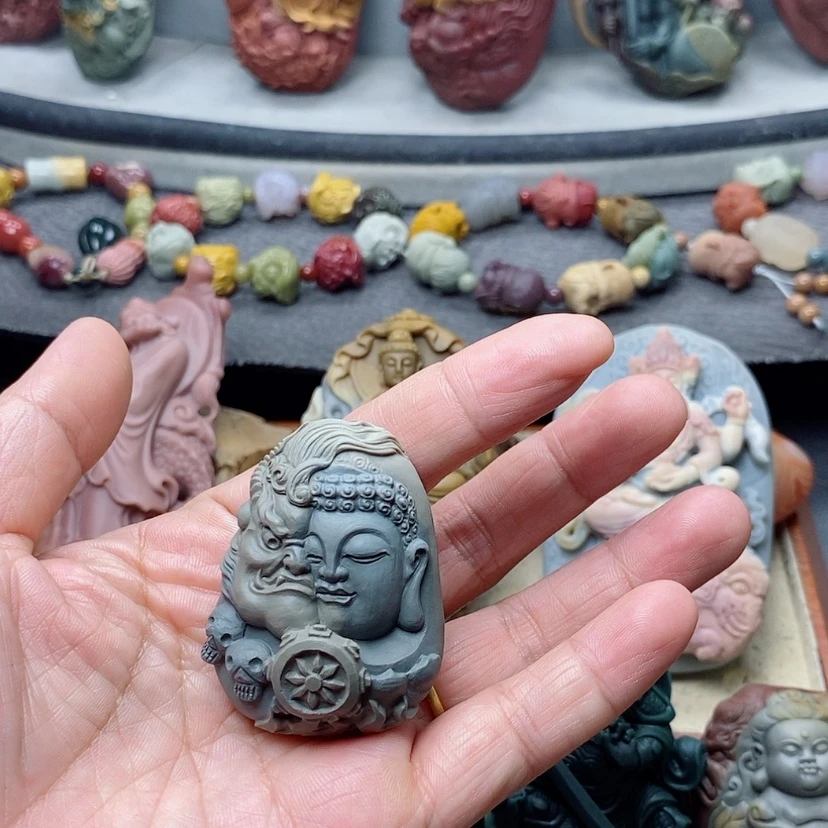 【闪购商品】定制石英质玉吊坠未镶嵌