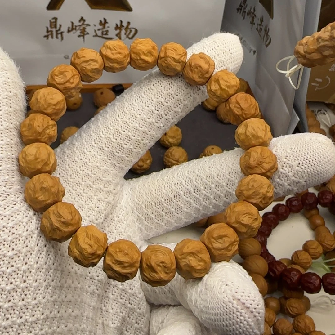 吊坠猴头核桃战斗瑕龙蛇之变