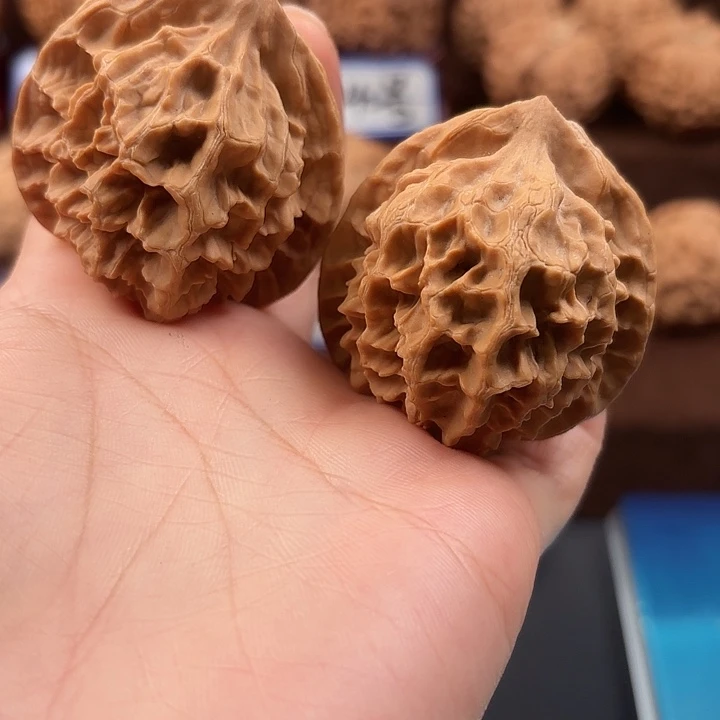 潇***ぃ吊坠文玩核桃帝王