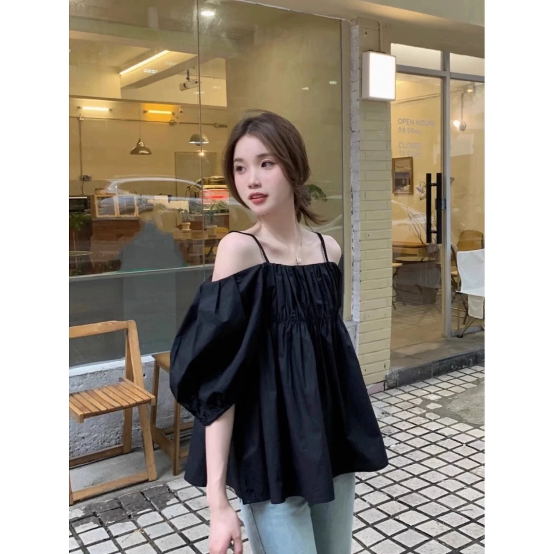 温柔风法式一字肩女宽松夏季设计感吊带小衫复古黑色衬衣气质上衣