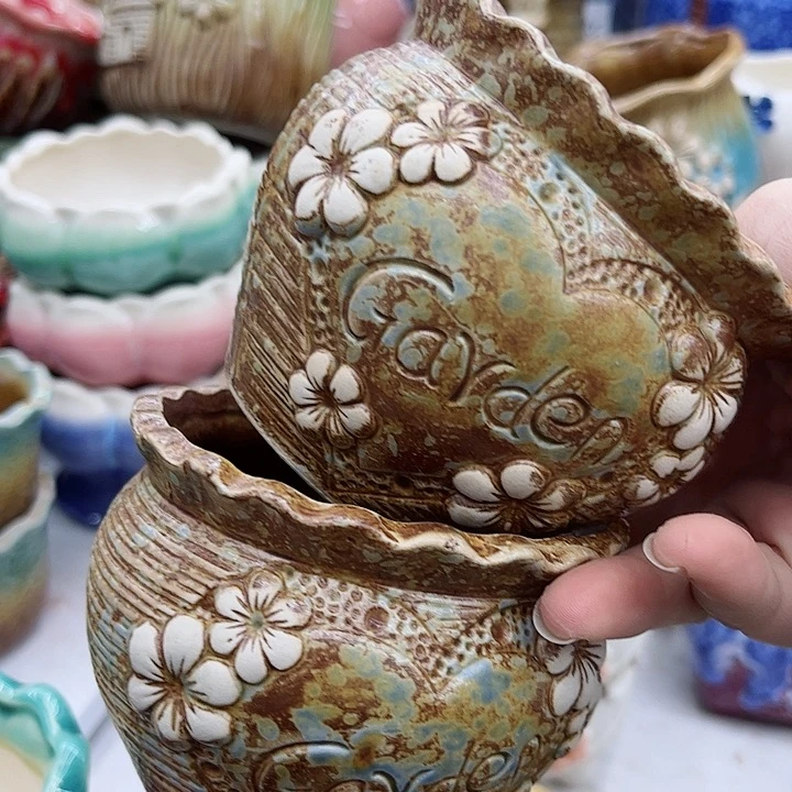 多肉绿植陶瓷花盆9.9包邮，有孔