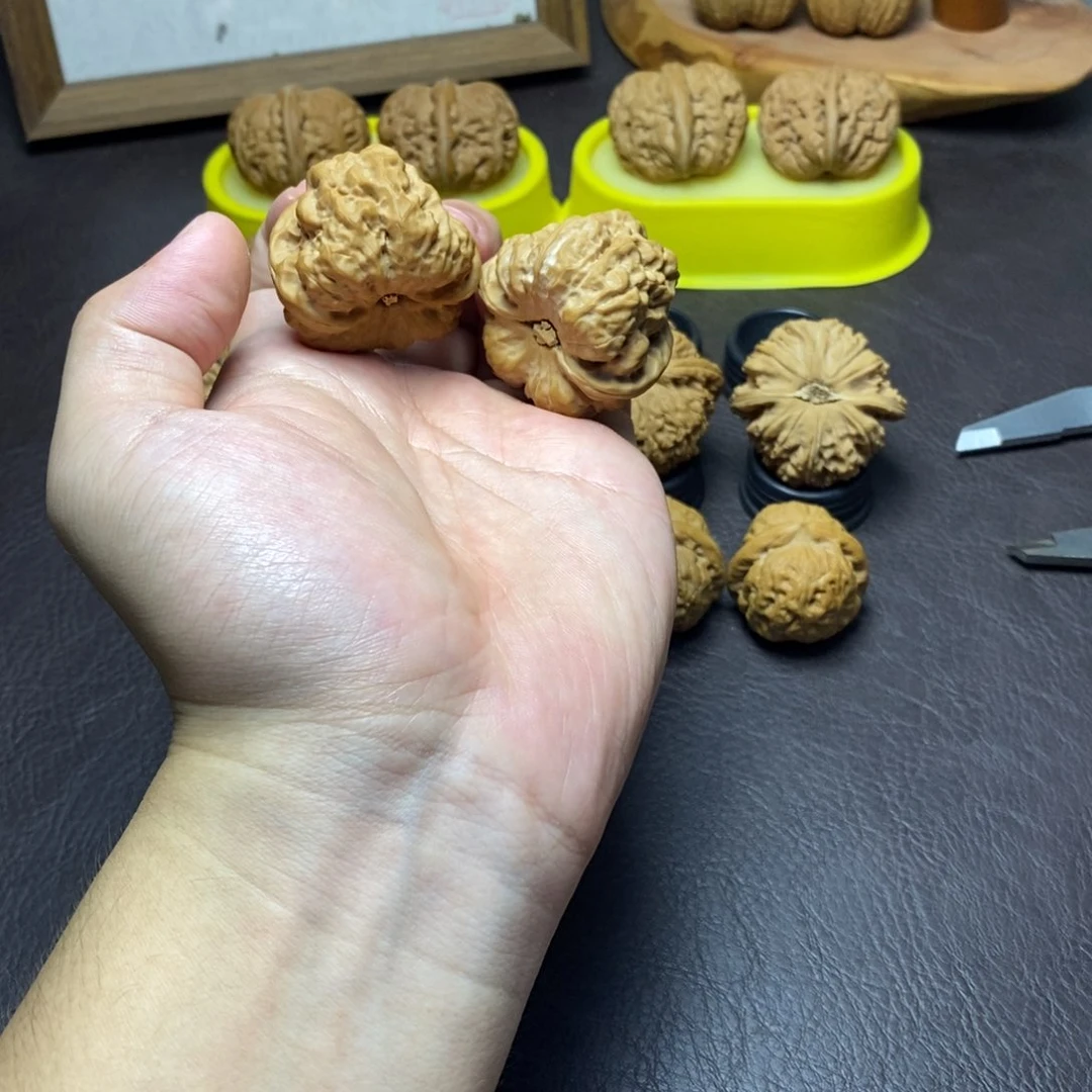 文玩核桃吊坠全品蛤蟆头