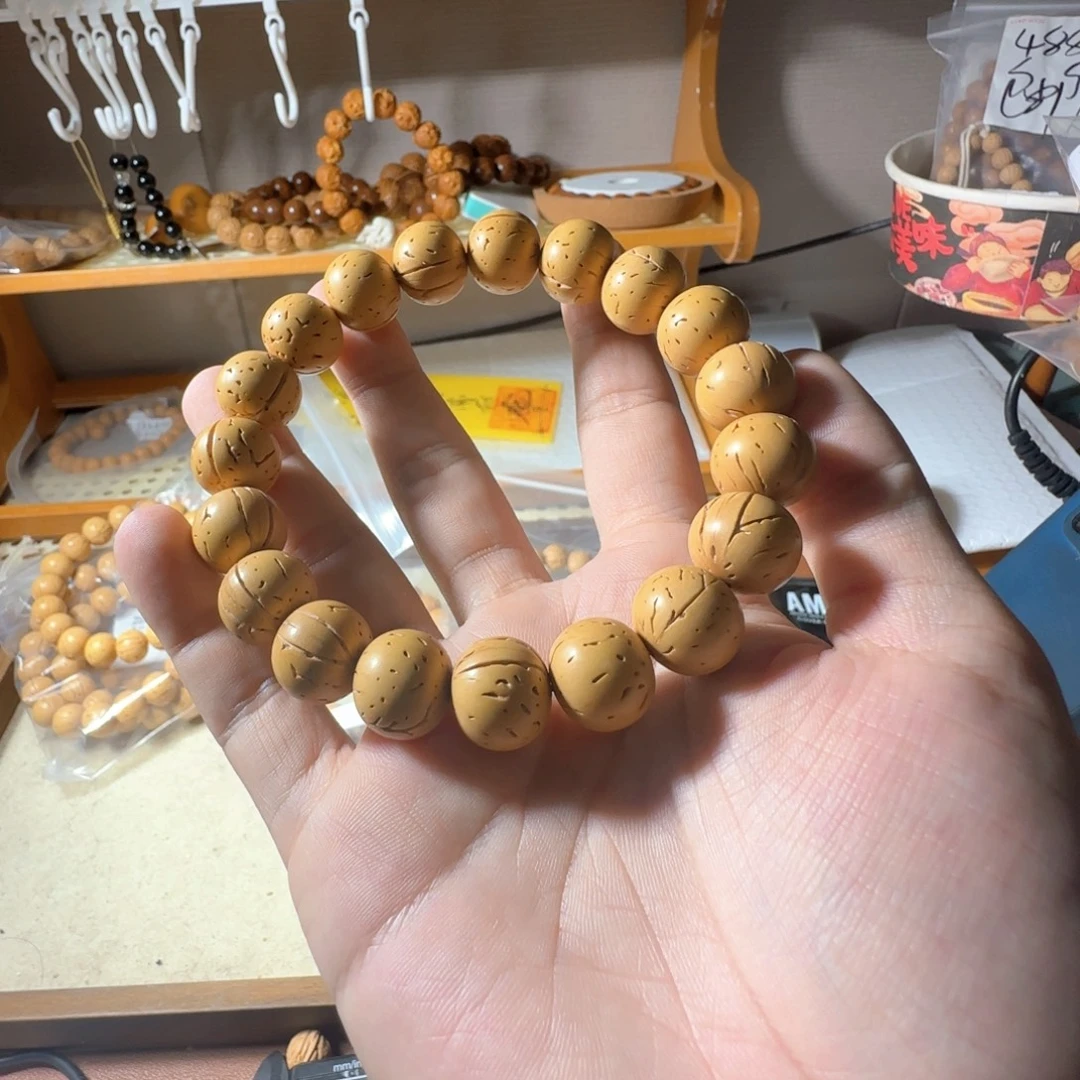 你***虫吊坠桃核盘锦奶油苹果