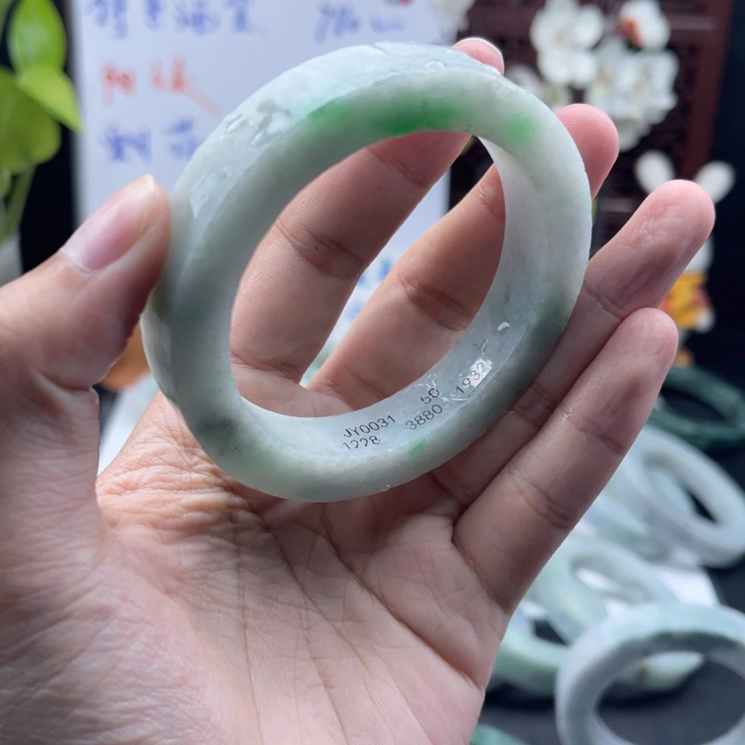 定制翡翠未镶嵌正圈