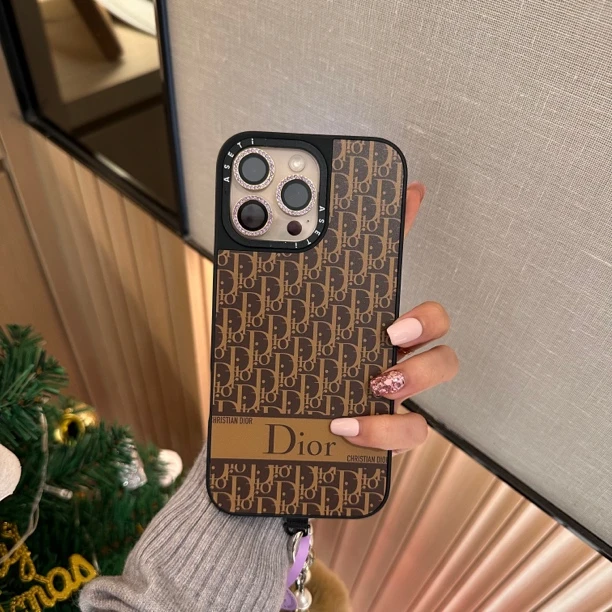 【清库存特惠】cas大牌logoD标苹果iphone11/16手机壳硬背软边