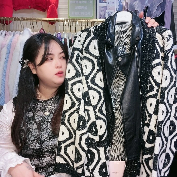【闪购商品】挂脖款