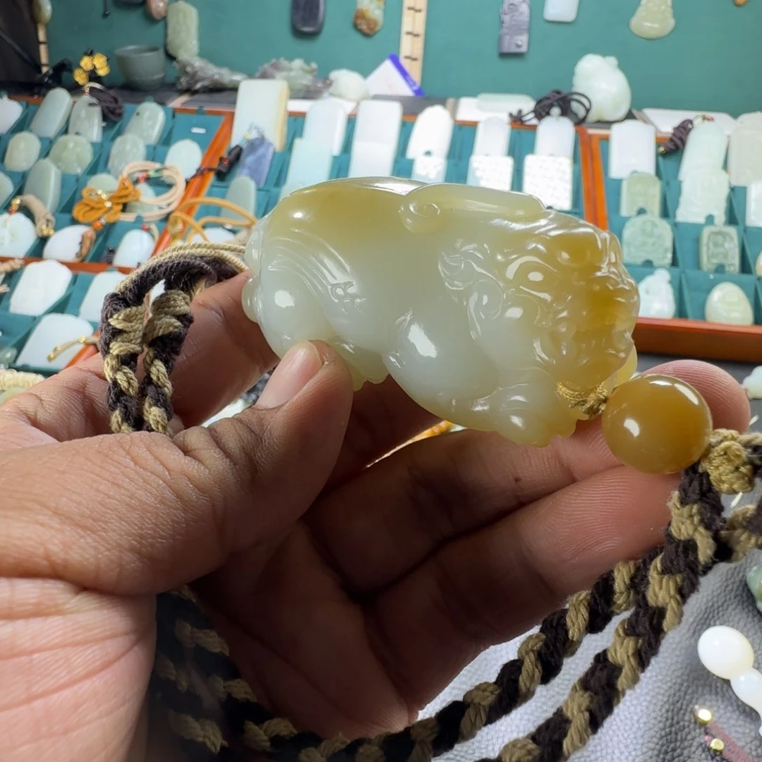 和田玉挂件未镶嵌小*