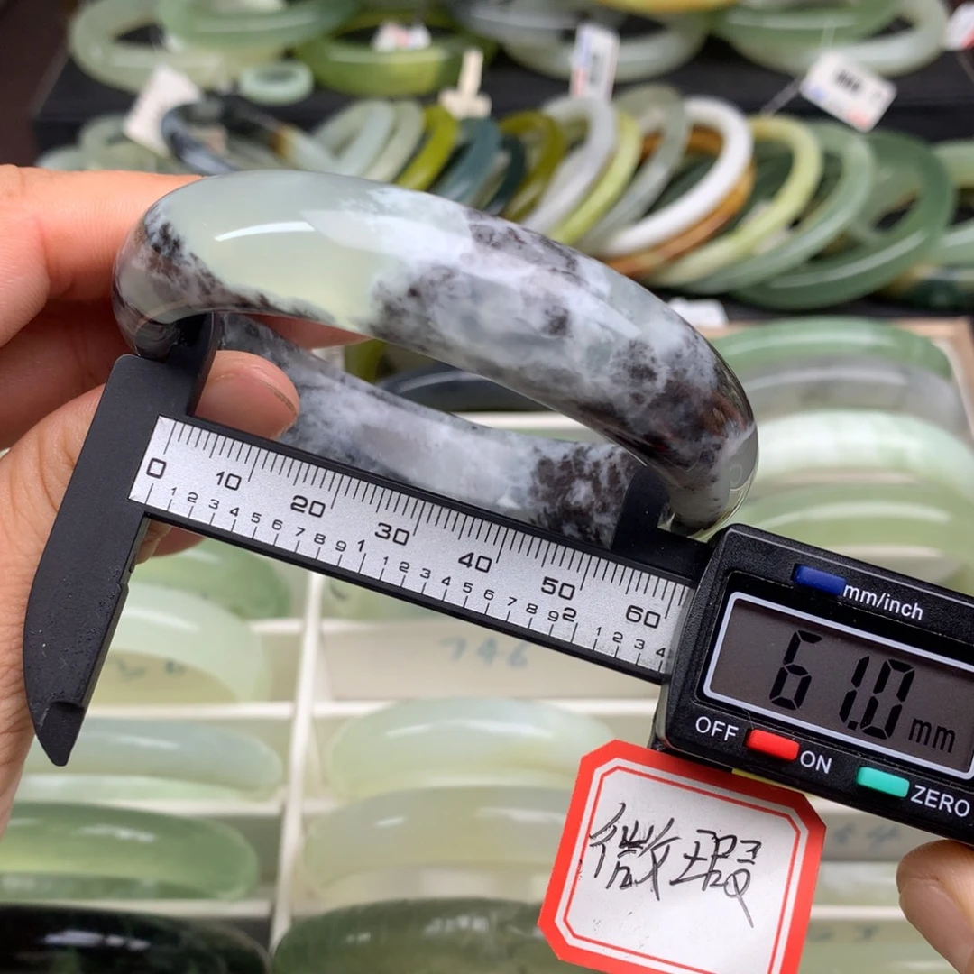 未镶嵌蛇纹石玉手镯746