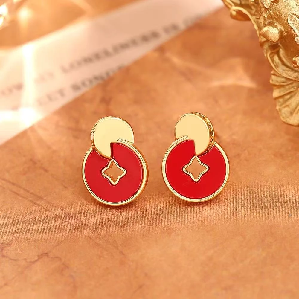 铜合金耳饰 新中式甜酷风圆形铜钱耳钉女时尚新款法式复古耳饰