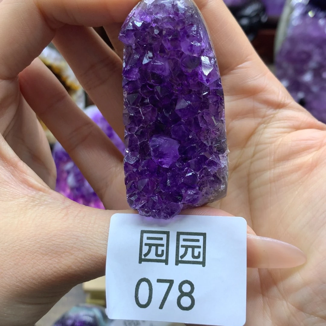 紫晶大型摆件（非配饰）未镶嵌