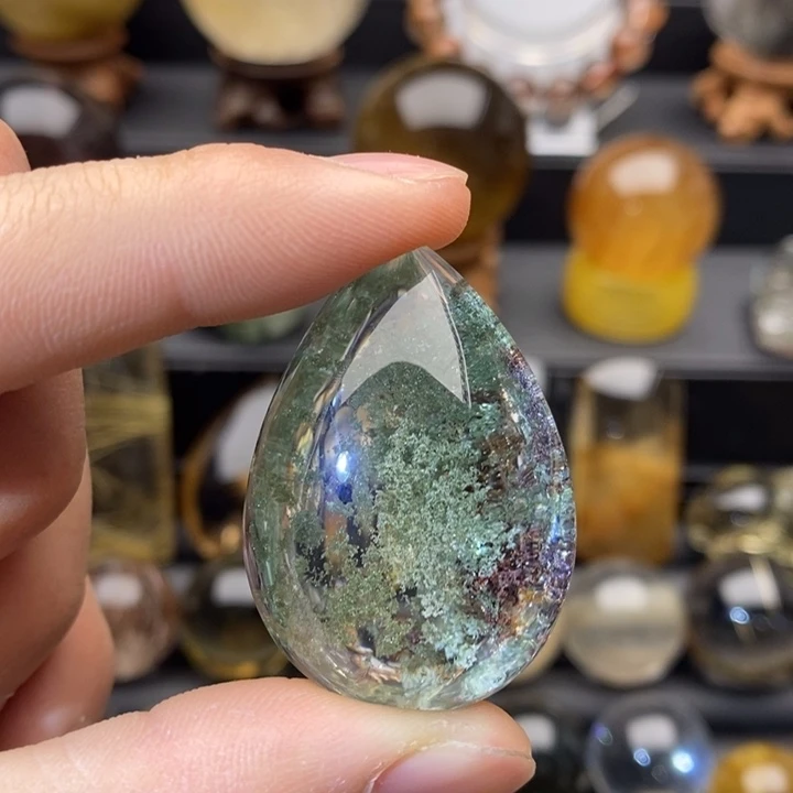 水晶幽灵吊坠未镶嵌戴*