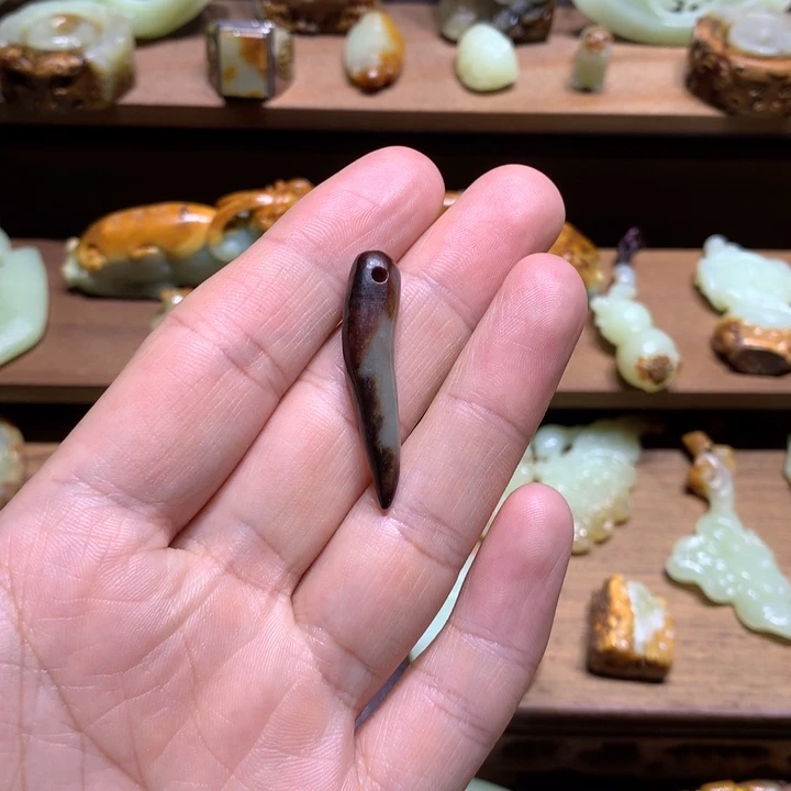 岫岩河磨玉（透闪石质玉）未镶嵌颈饰