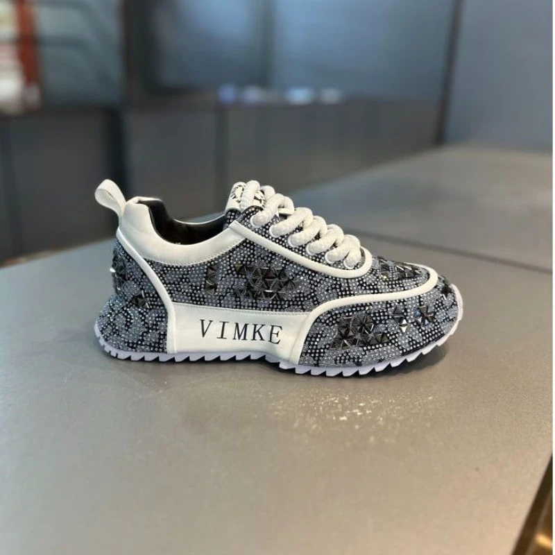 百搭痞帅男鞋2025今年流行的鞋子明星同款运动鞋舒适潮流厚底休