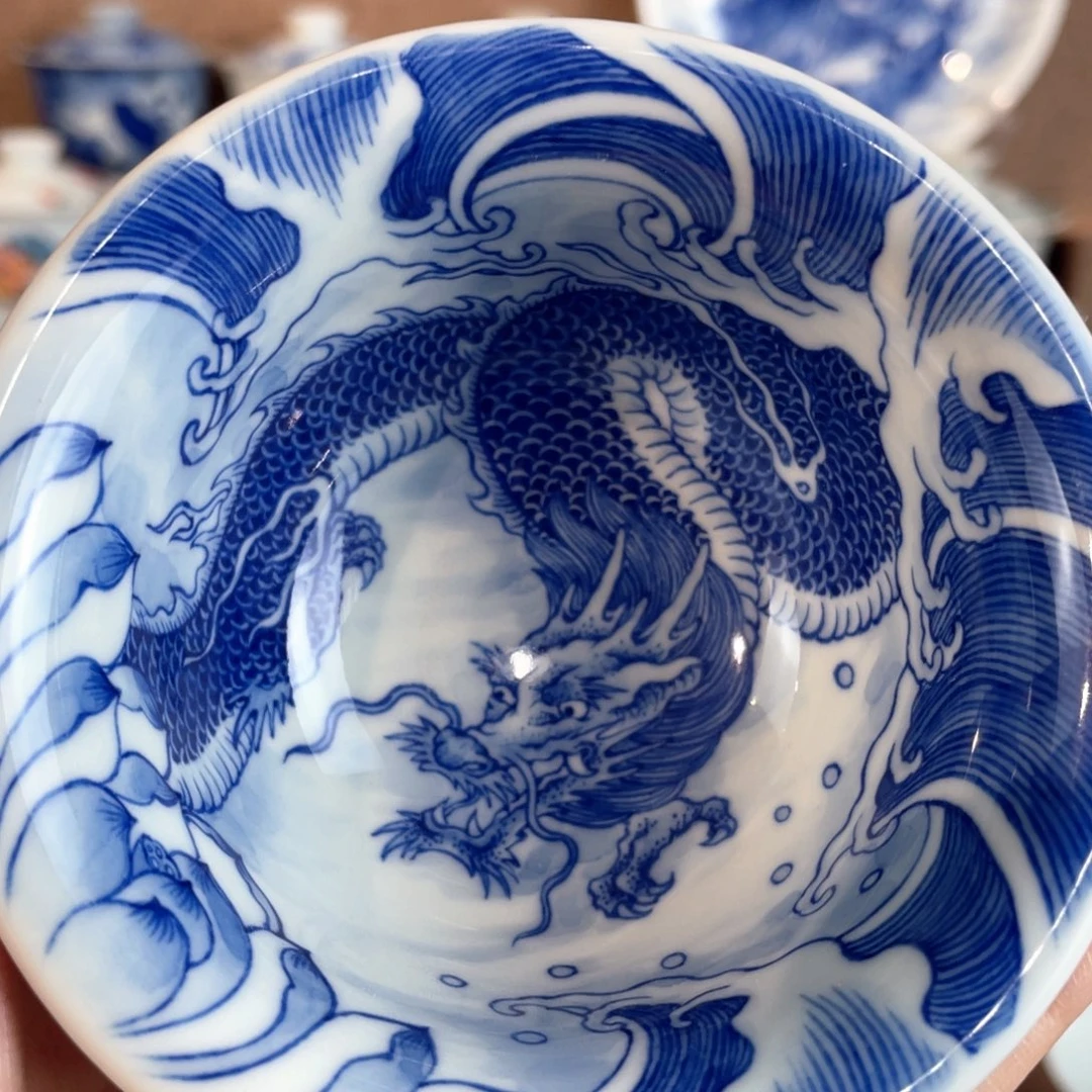 泥藝瓷梦海水龙纹压手杯