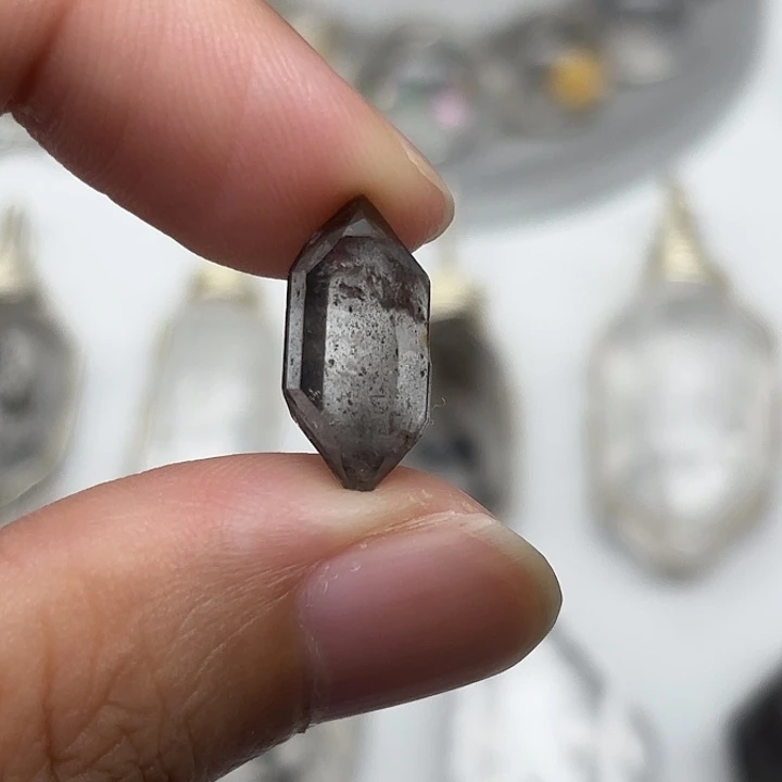 未镶嵌水晶颈饰闪灵钻16mm+