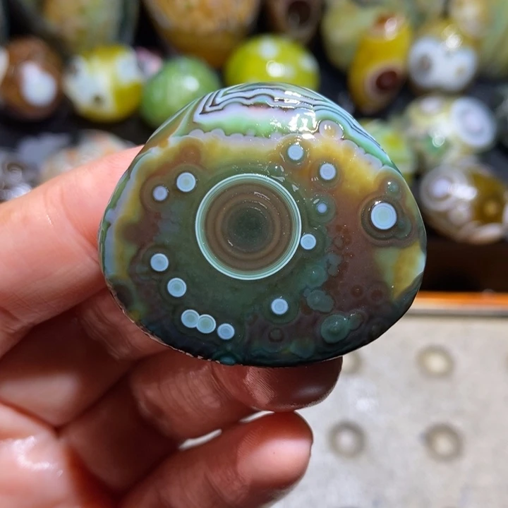 未镶嵌玛瑙/玉髓珠宝半成品66