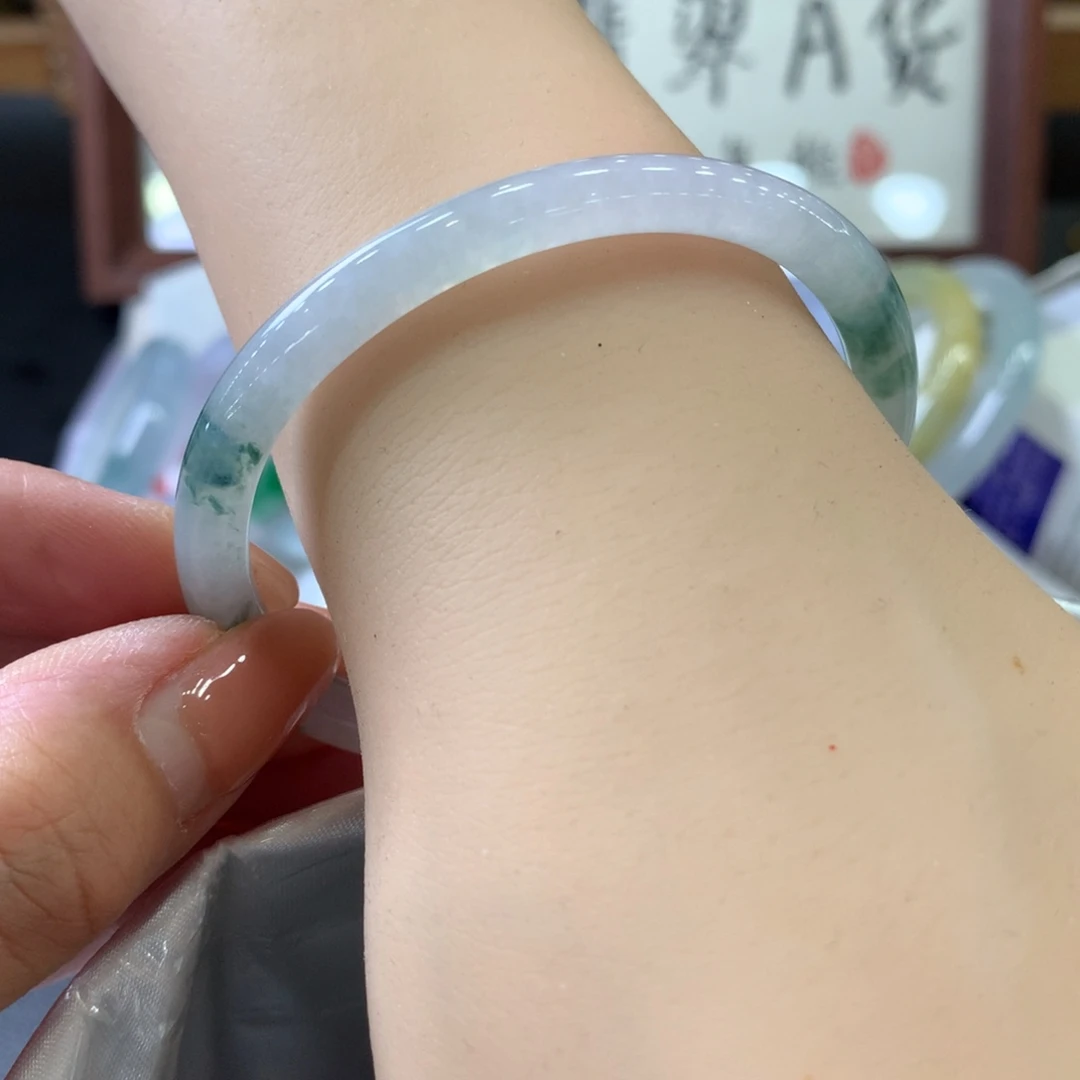 翡翠未镶嵌手镯天然Ａ货翡翠54贵妃