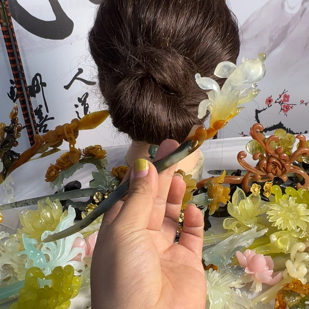 靠***定制蛇纹石玉毛货发饰