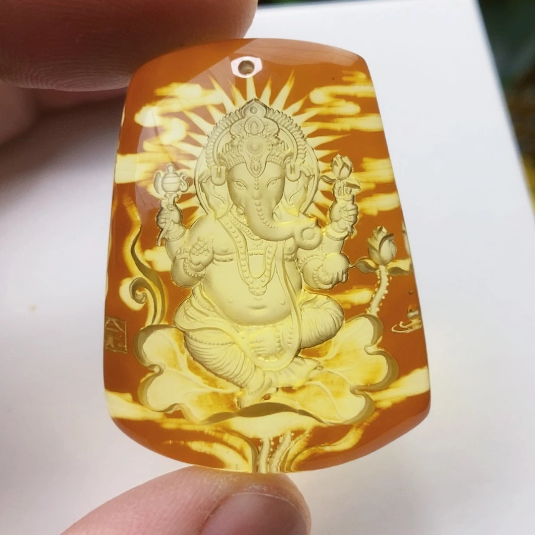 【闪购商品】金珀吊坠(不含链)未镶嵌