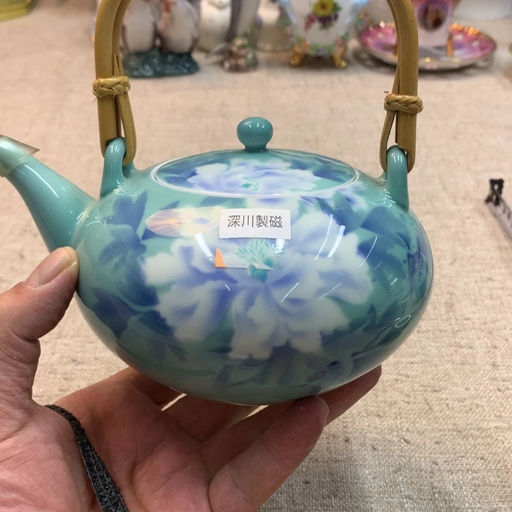 金瓷阁家的美丽瓷器