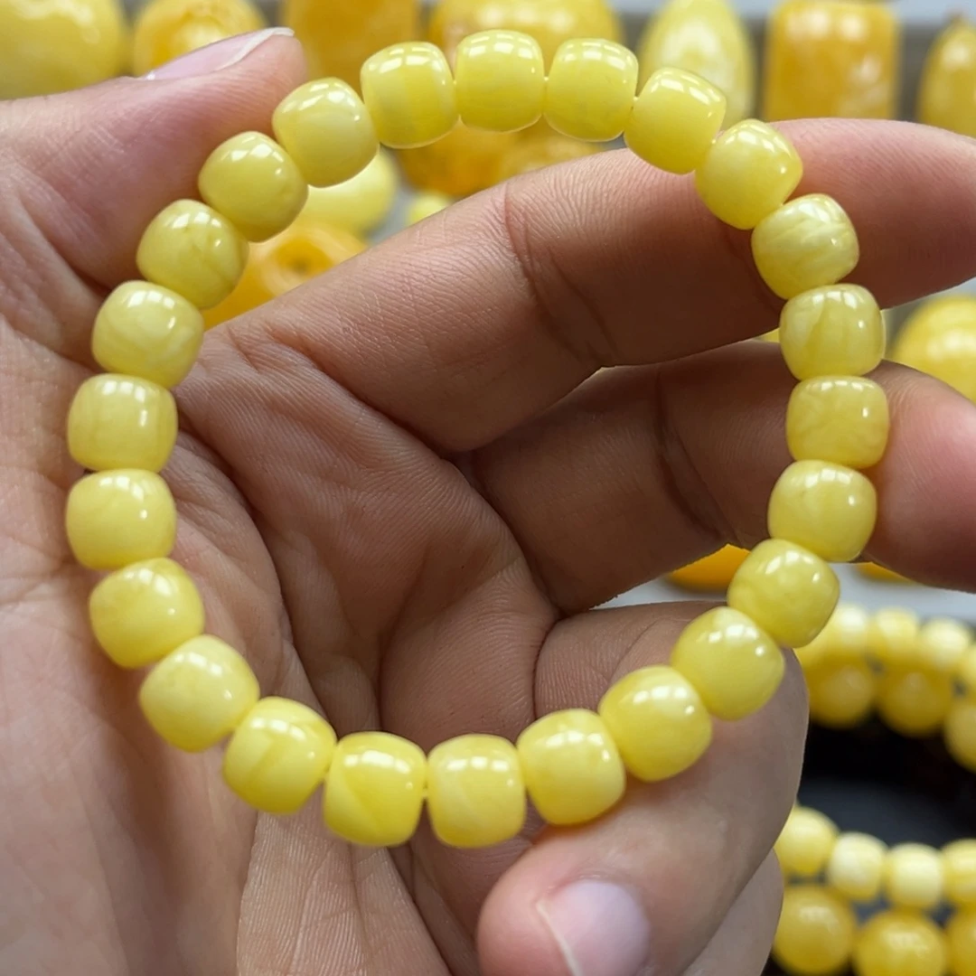 蜜蜡未镶嵌珠宝奇石