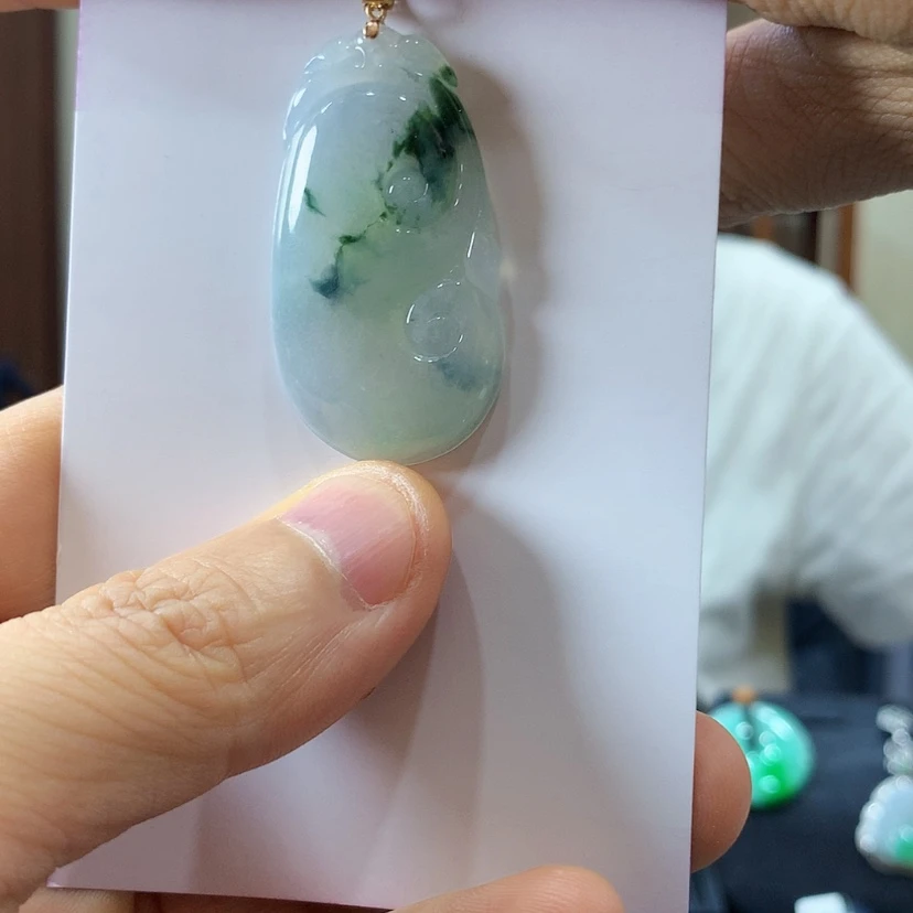 【闪购商品】吊坠(不含链)18K金镶嵌翡翠