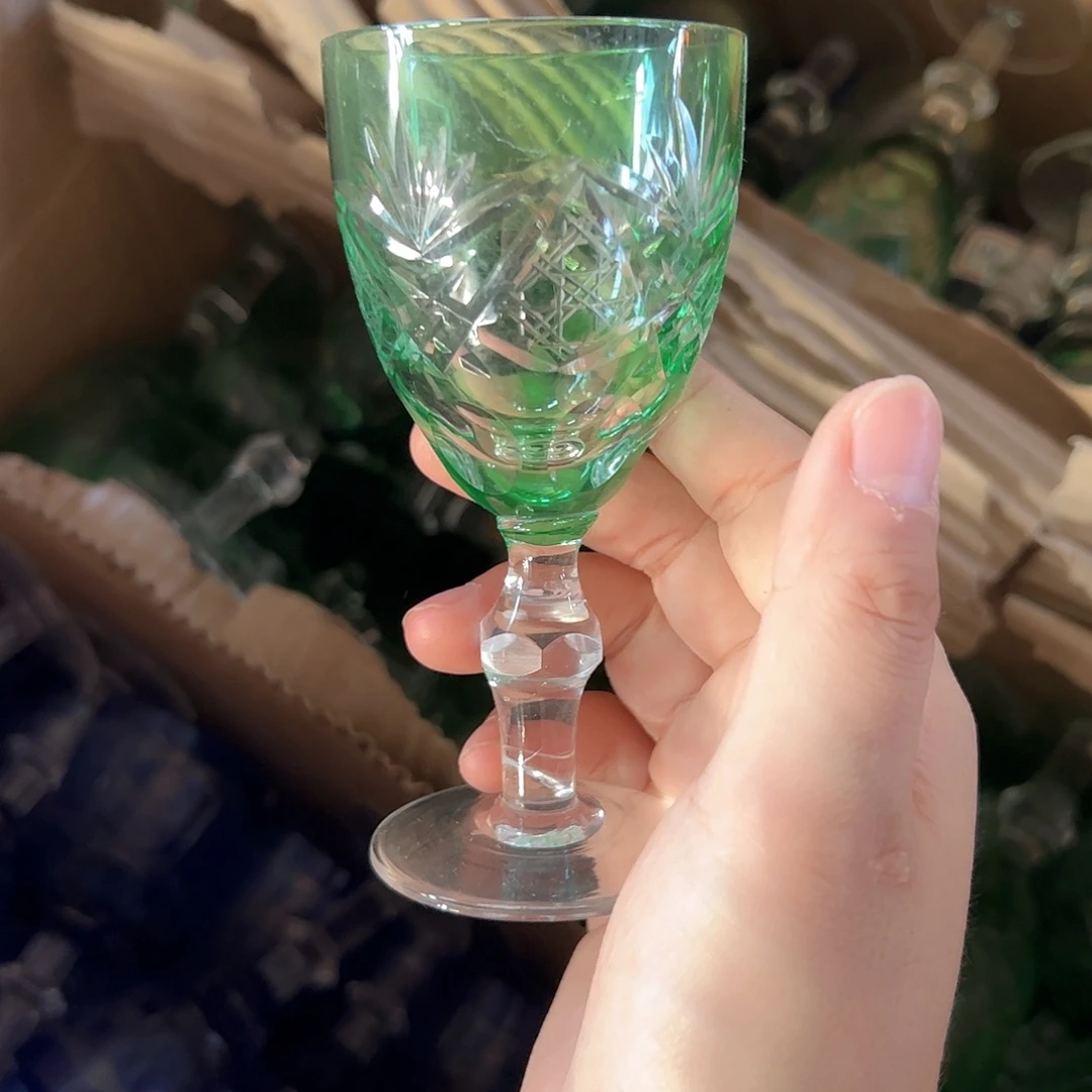 水晶玻璃高脚款微瑕一个