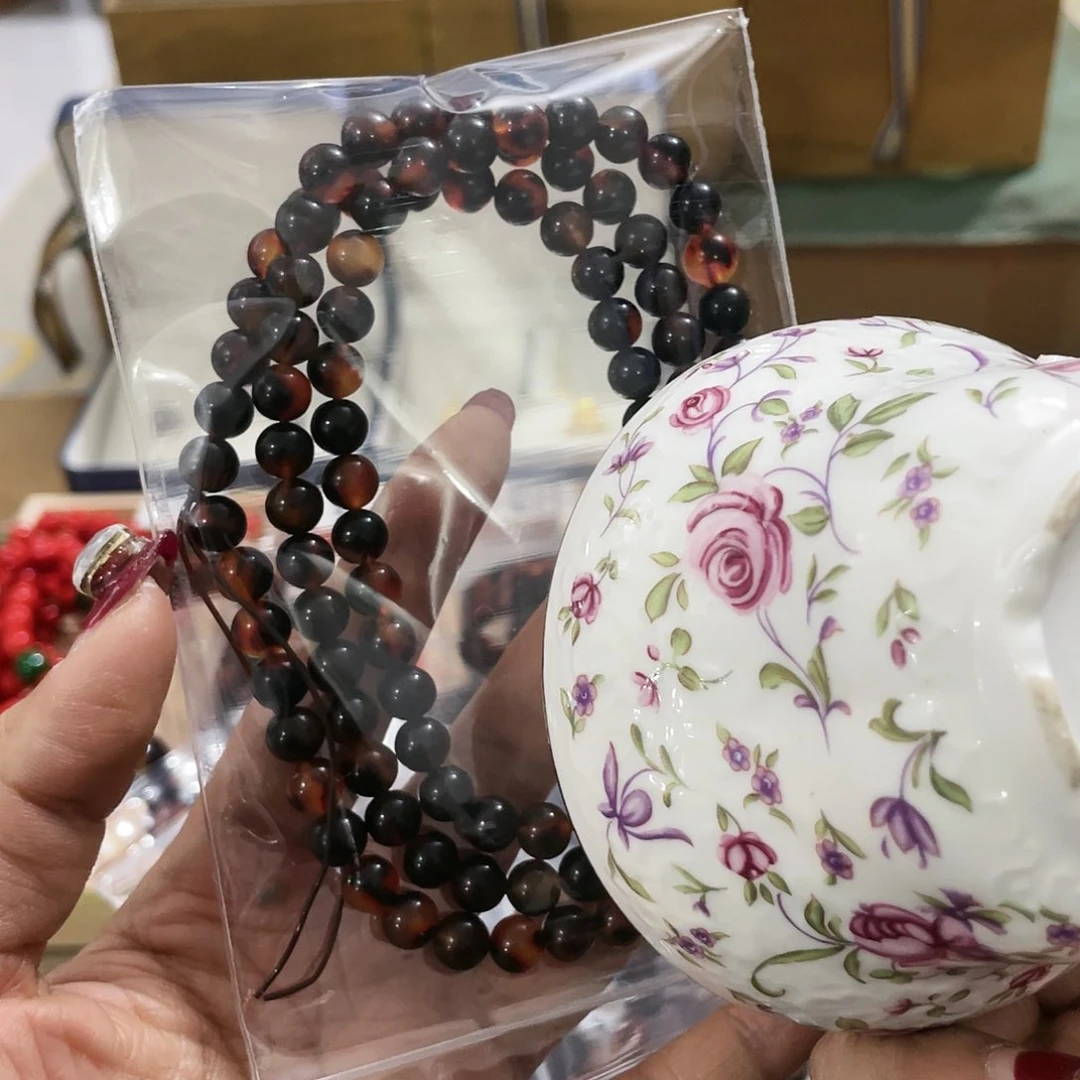 好看斤斤计较咯摸摸