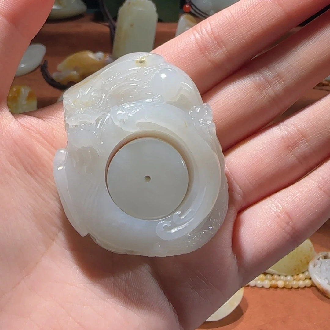 水***和田玉戒指未镶嵌