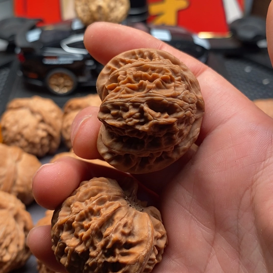文玩核桃精品对宫灯全品40