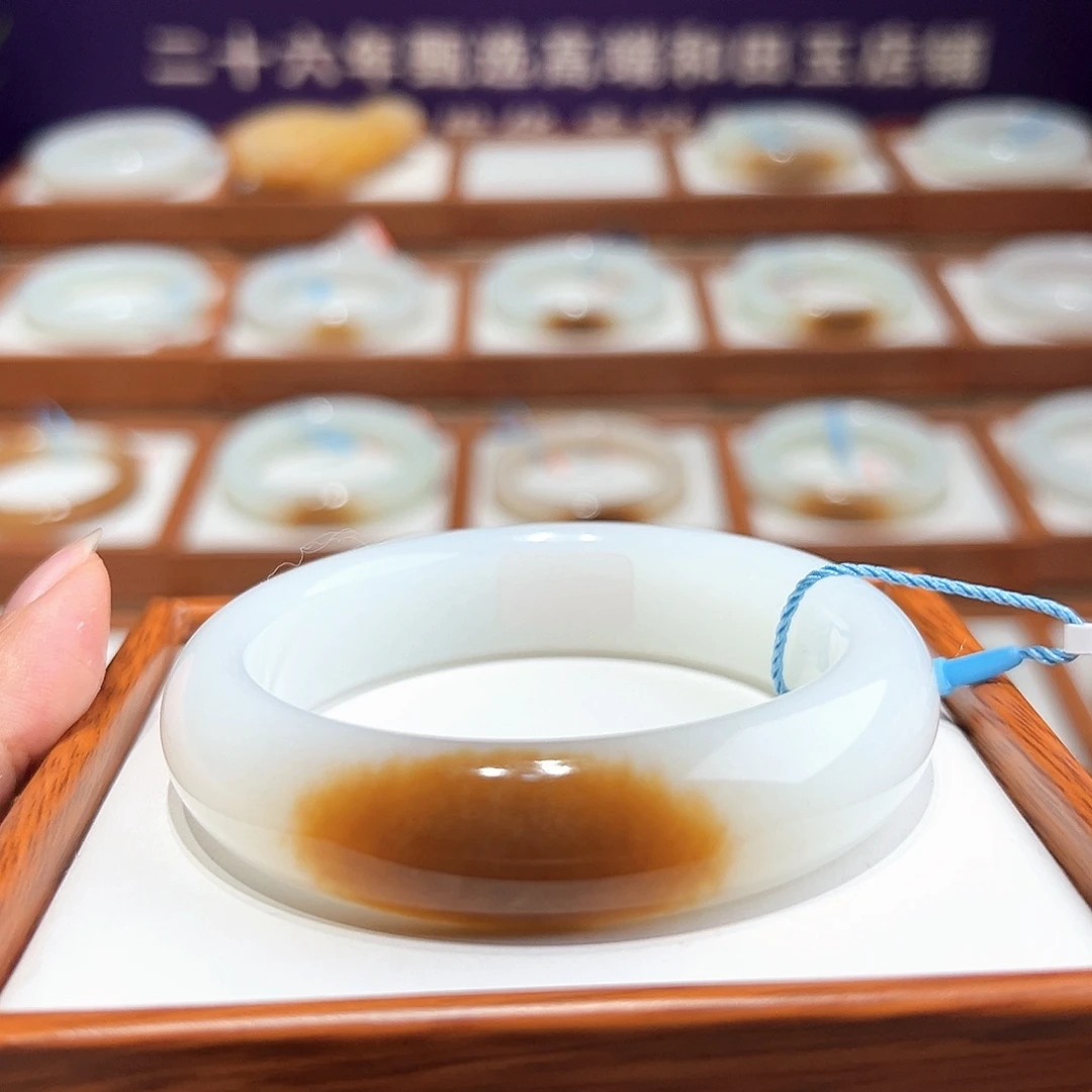 和田玉手镯56/57未镶嵌