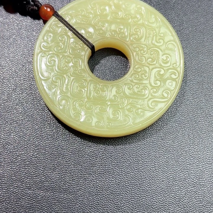 老***哥和田玉未镶嵌挂件