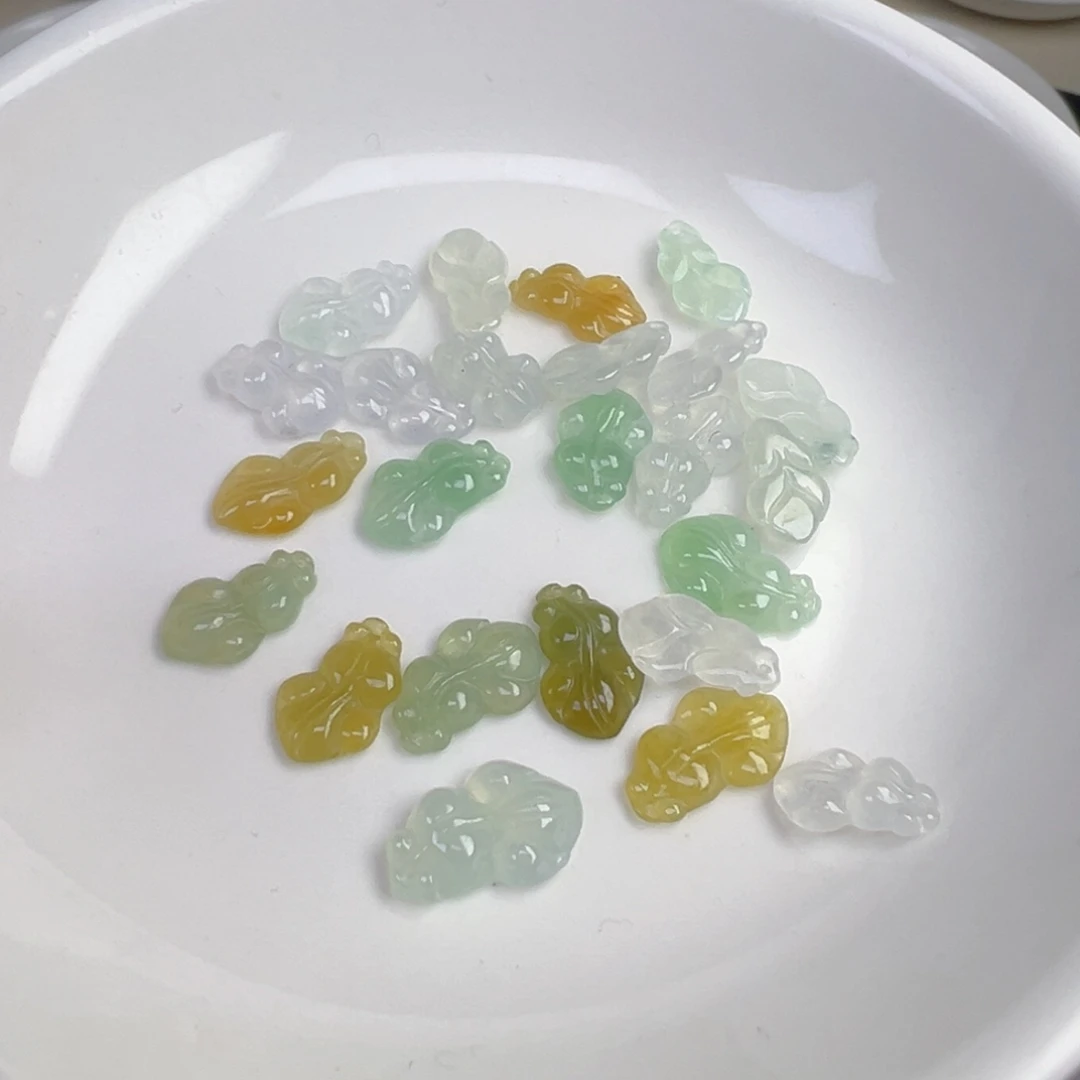 翡翠散珠年年有鱼