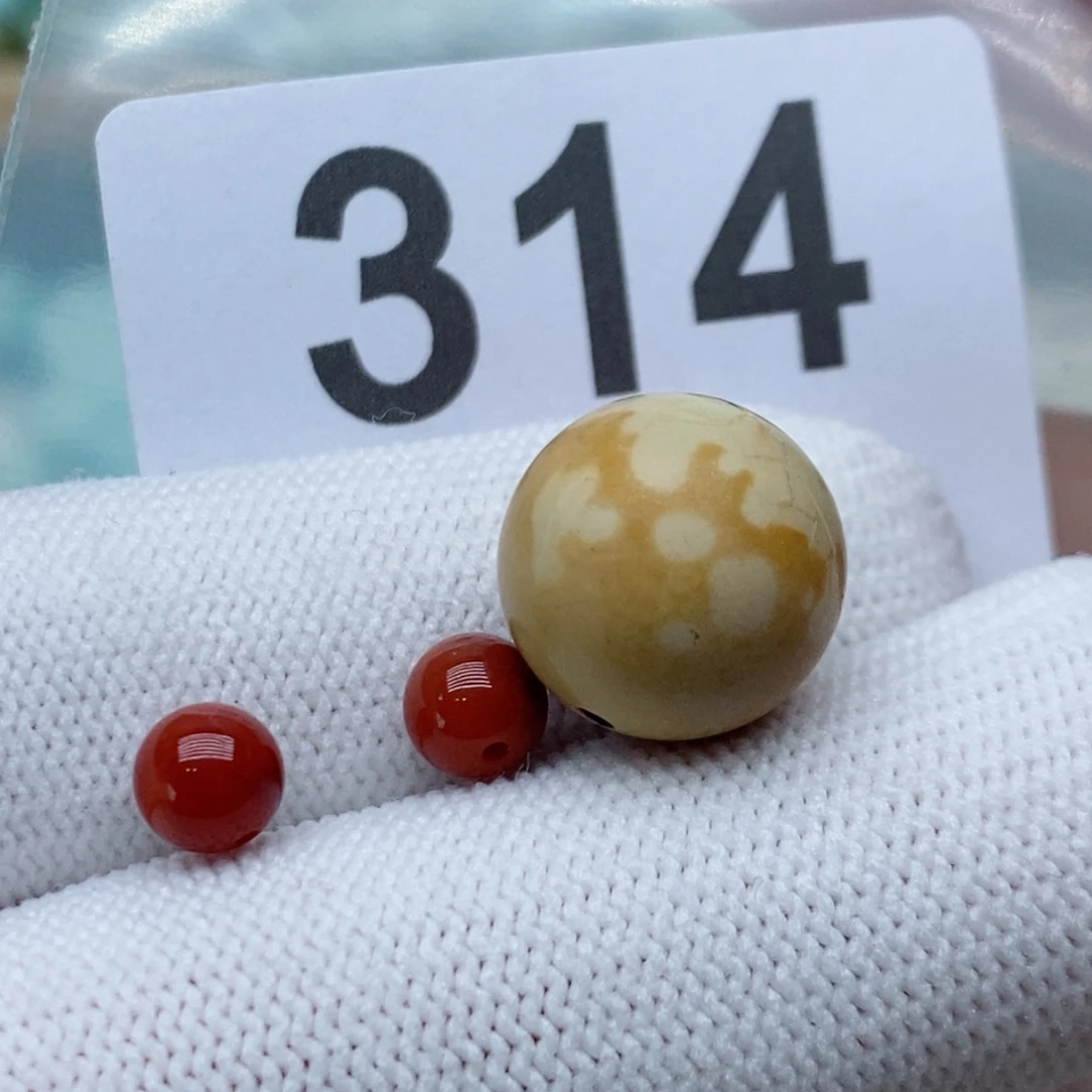 南红玛瑙未镶嵌珠宝奇石