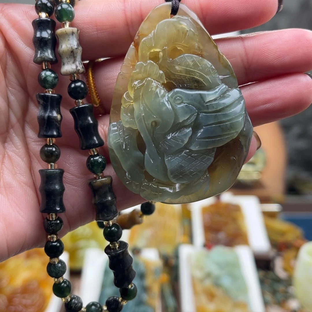 岫玉未镶嵌挂件挂件