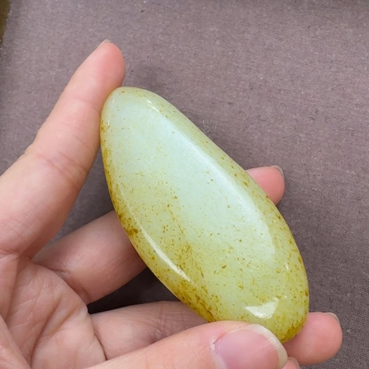 未镶嵌和田玉挂件