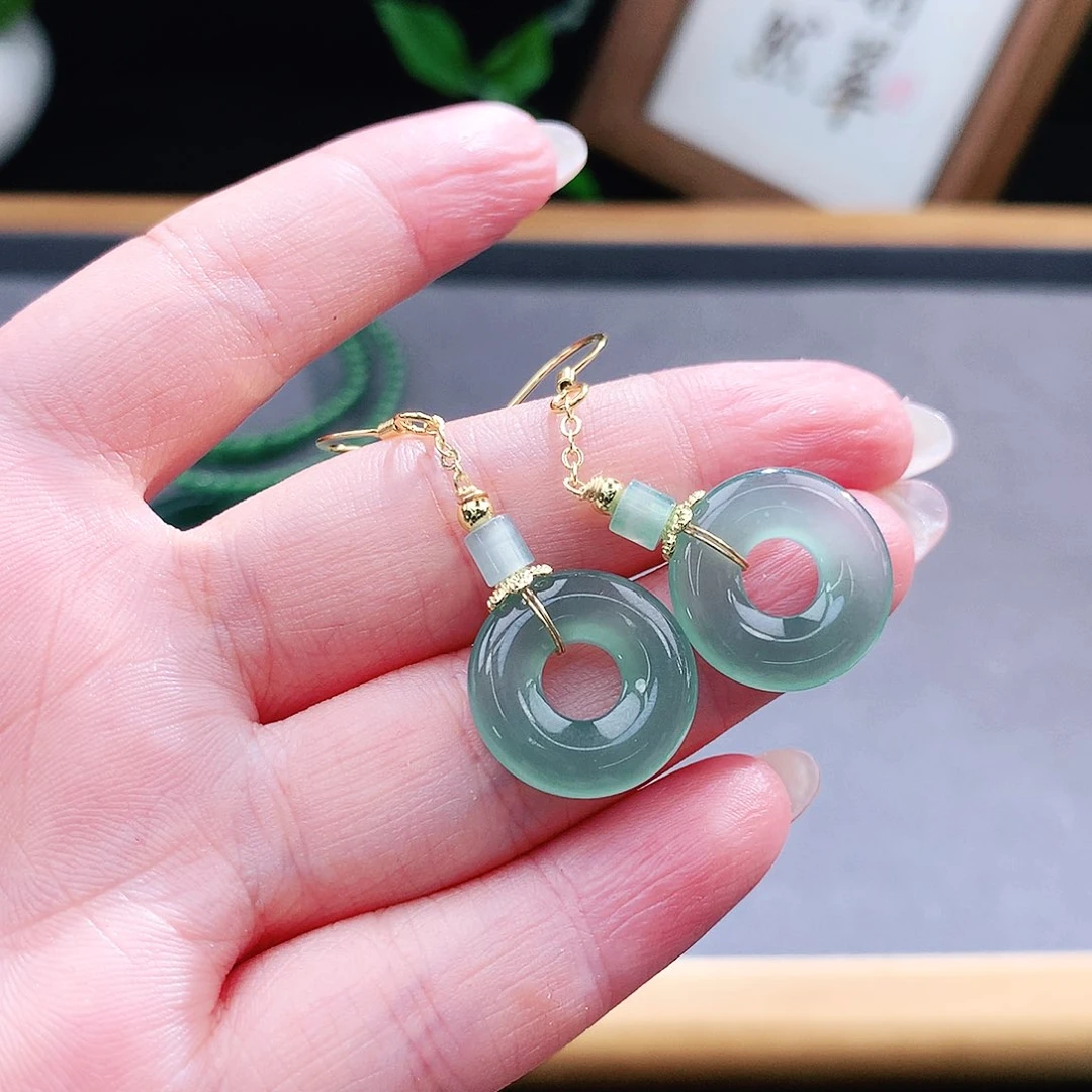 翡翠手镯（圆镯）未镶嵌